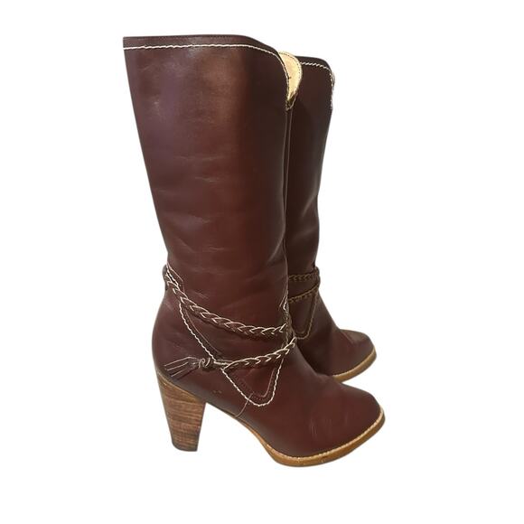 Vtg 1970s 80s Zodiac Ladies Red Leather Heeled Braided Accent Western Boots 6.5 - Picture 2 of 9